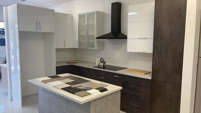 Modern high-gloss white and dark wood-grain European display cabinets